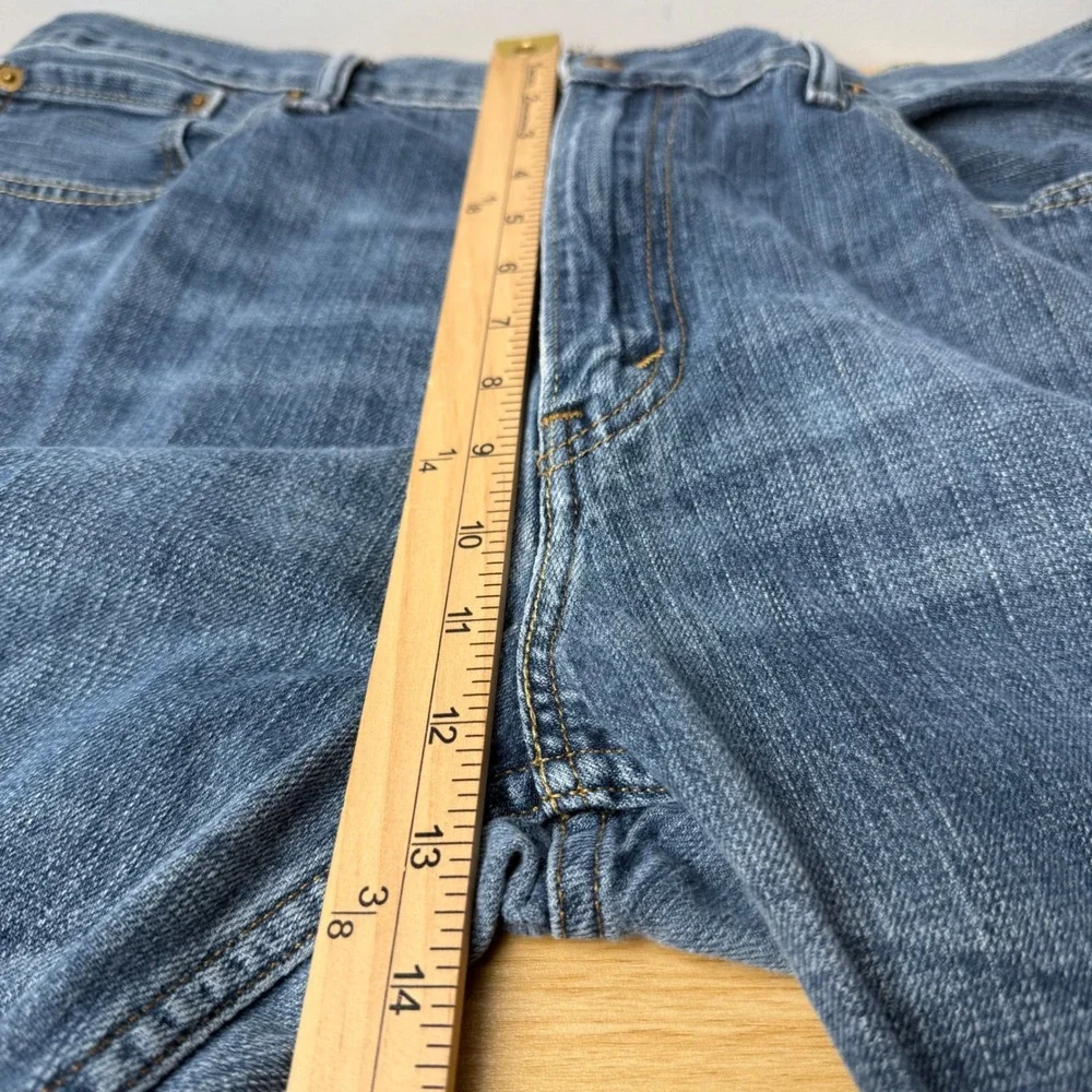 Levis levi 569